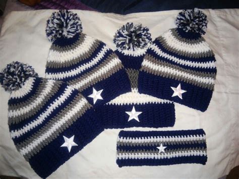 Crochet Dallas Cowboys beanies & ear warmer. | Cowboy crochet, Crochet ...