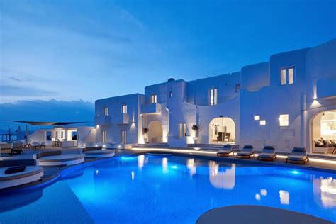 [Reviews + Guide] The 21 BEST Honeymoon Hotels in Mykonos