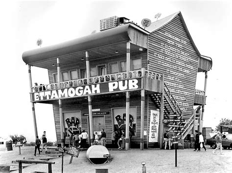 The iconic Ettamogah pub made famous by cartoons is for sale ...