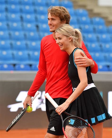 Sascha Zverev Wife : Alexander Zverev S Girlfriend Shows Off Incredible Figure Ahead Of His ...