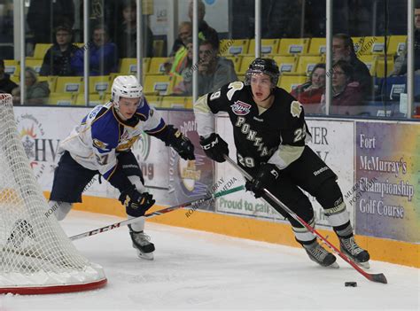 FMAJHL | Bonnyville Pontiacs defenceman Brinson Pasichnuk ca… | Flickr