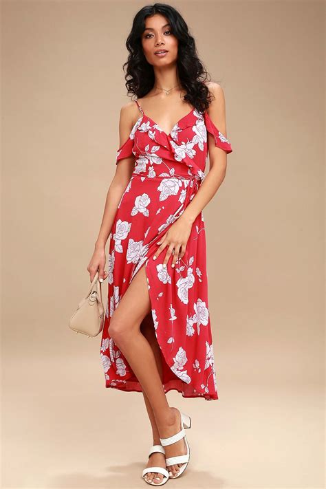 40 Cute Summer Sundresses Under $100 - Pearls & Prada | Floral dress outfits, Floral dress ...