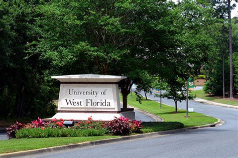 Freshman Admissions | University of West Florida