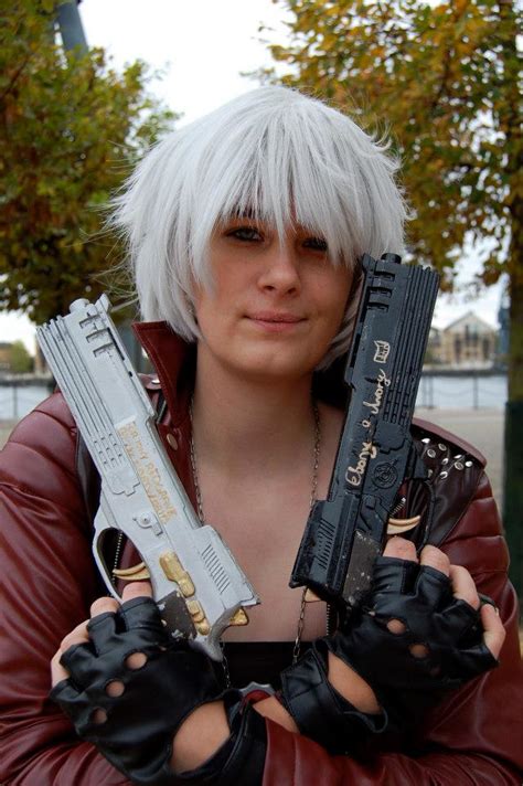 dante ebony and ivory guns by DanteJackpot on DeviantArt