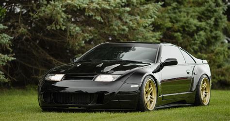 The Hoonigans Check Out A Pristine Widebody Nissan 300ZX