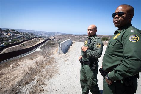 Border Patrol encounters: Behind the numbers in San Diego | KPBS Public ...