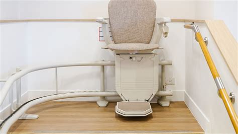 What are the Safety Features of Stairlift? - Construction How