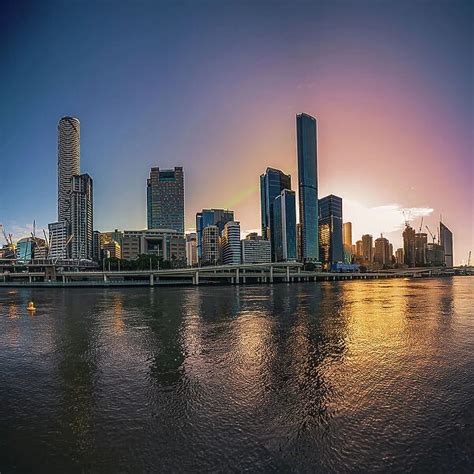 Scene of Brisbane Cityscape and Victoria Bridge over