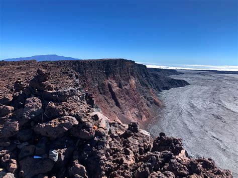 Mauna Loa – Observatory to Summit Exploring | Life in Training