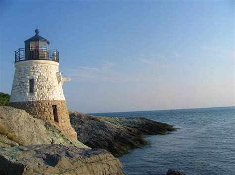 Castle Hill Lighthouse | Newport, RI 02840