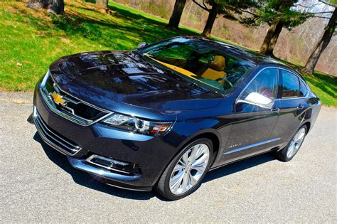 2014 Chevrolet Impala LTZ Front 3-4 Left Angle - egmCarTech