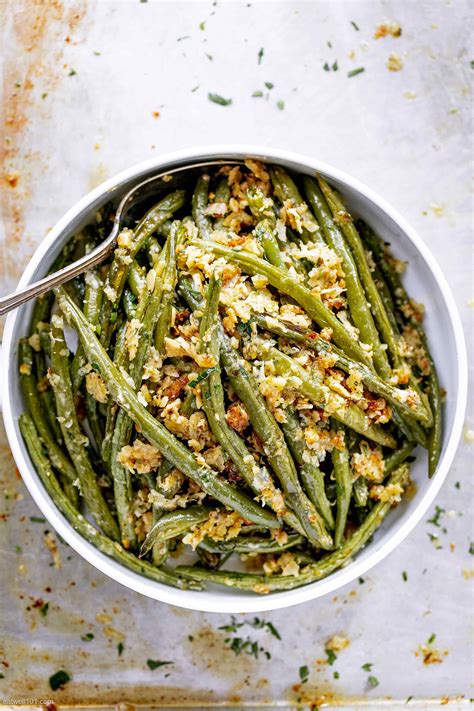 Garlic Parmesan Roasted Green Beans | Parmesan green beans, Parmesan green bean recipes, Roasted ...