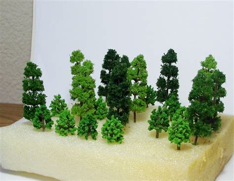 24 Piece N Scale Mixed Color Tree Pack 12 Pcs 2 3/8 & 12 Pcs 1 3/8 in 3 Colors - Etsy