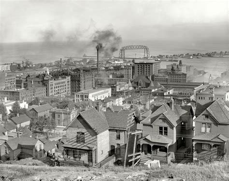 Shorpy Historical Picture Archive :: Smoke on the Water: 1910 high-resolution photo