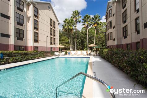 Hampton Inn & Suites Tampa - North Review: What To REALLY Expect If You Stay