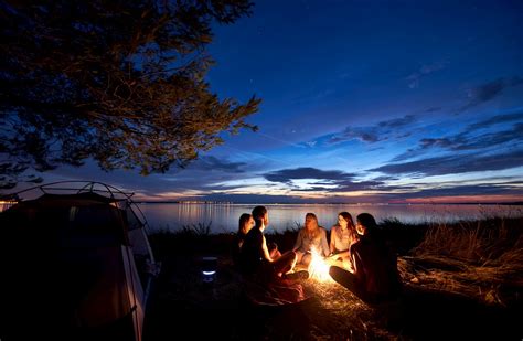 10 Campfire Safety Tips for a Stress Free Camping Trip