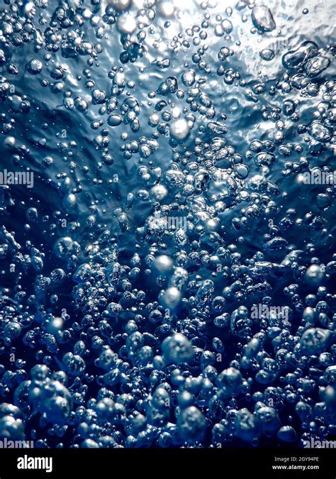 Air Bubbles, Underwater Bubbles Abstract Underwater Background Stock ...