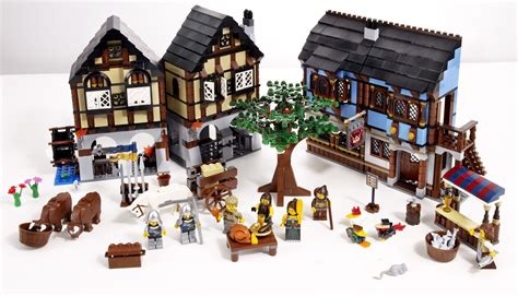 LEGO Icons 10332 Medieval Town Square komt in 2024 op de markt · BrickTastic