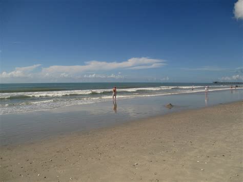 File:Myrtle Beach, SC, photographed from 9th floor of hotel IMG 4501.JPG - Wikimedia Commons