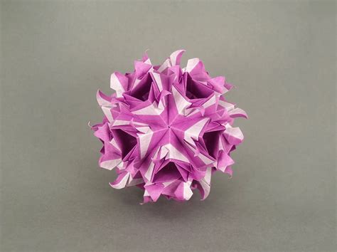 30 Absolutely Beautiful Origami Kusudamas