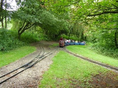 Photo of Cassiobury Park Stamping Ground, Famous Monuments, Leisure ...