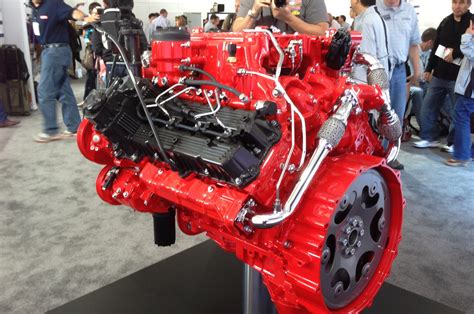 Cummins ISV 5.0 Turbo Diesel First Look - Motor Trend