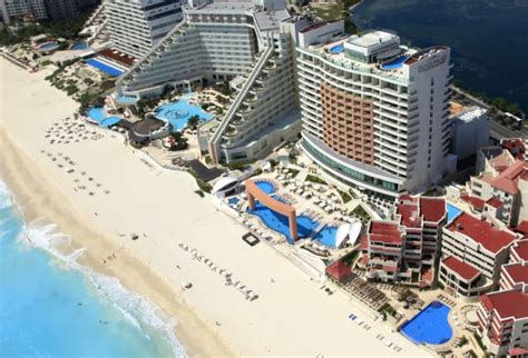 16 of the Best All-Inclusive Resorts in Cancún for Families - The ...