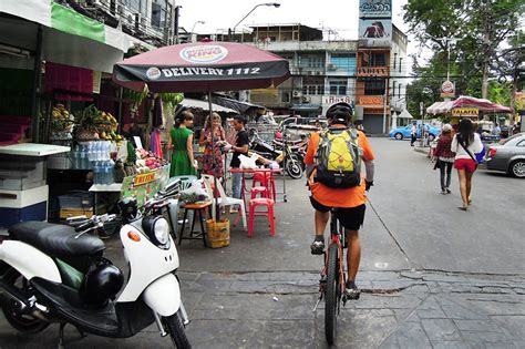 7 Best Places to Go Shopping Around Khao San Road - Where to Shop and ...