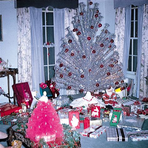 Here's What Christmas Looked Like in the 1950s | Taste of Home