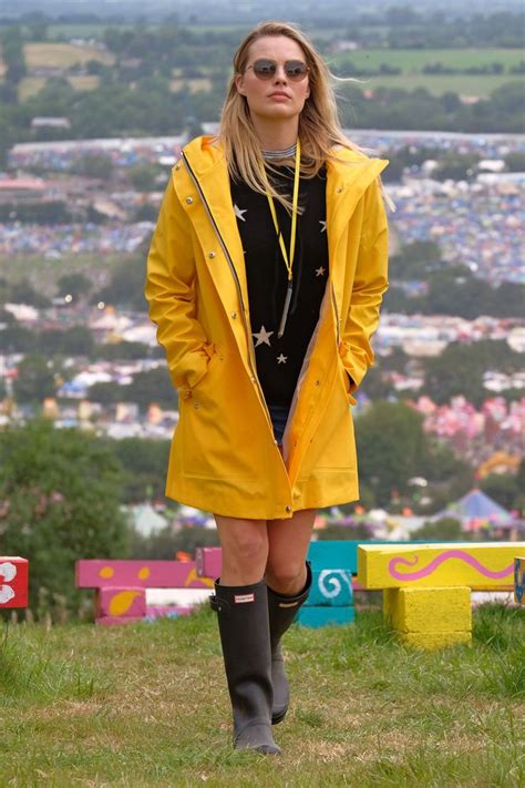 The Best Dressed Of Glastonbury Festival 2017 | Glastonbury outfit, Glastonbury festival fashion ...