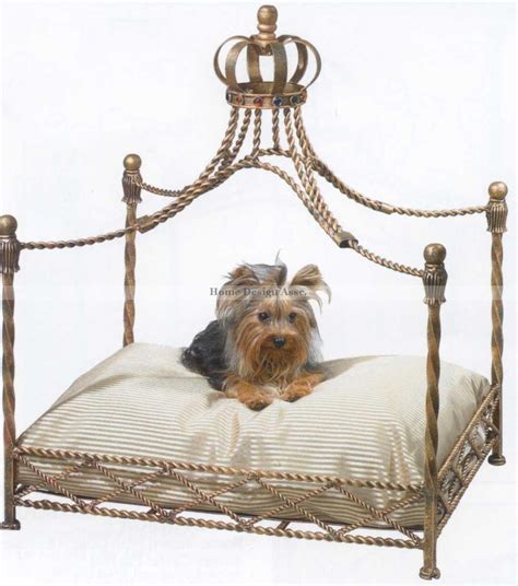 Luxury & Designer Dog Beds for Small and Large Dogs