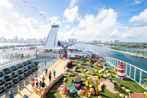 The Symphony of the Seas - You'll Have to "Sea" it to Believe it — Traveling Newlyweds