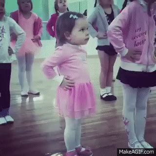 Very Cute Little Girl Dance | Girl Dance | Girl Funny Dance | Funny ...