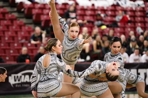 Competition Season Recap: 2018 Washington High School Dance Teams