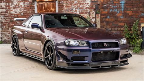 Nissan Skyline R34 GT-R Painted In Midnight Purple III Is A Perfect Poster Car - WebTimes