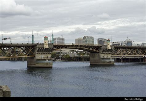 Burnside Bridge over the Willamette River, Portland, Oregon | Oregon ...