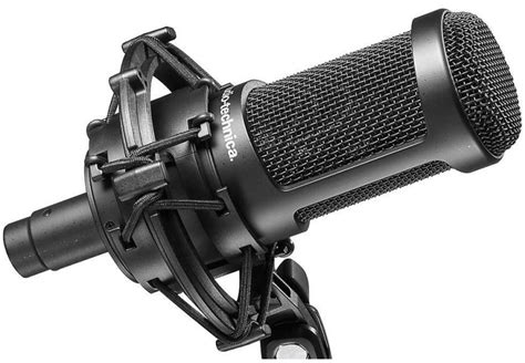 The 7 Best Microphones For Streaming, Gaming and YouTube Vlogging in 2024