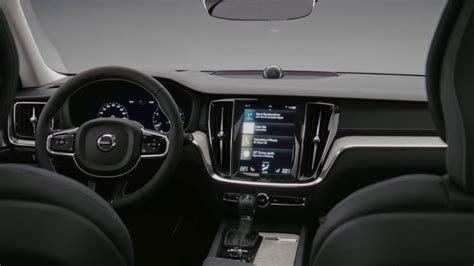 2019 Volvo V60 interior design