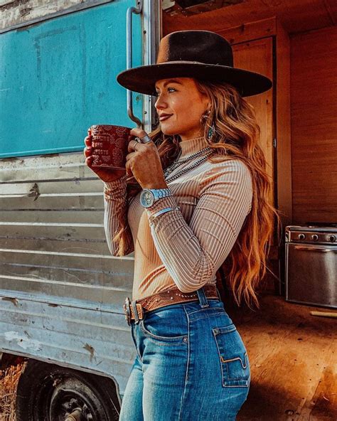 Instagram | Western outfits women, Country style outfits, Western style outfits