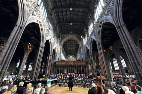 Picture gallery: Hundreds pack Manchester Cathedral for annual M.E.N. carol concert - Manchester ...