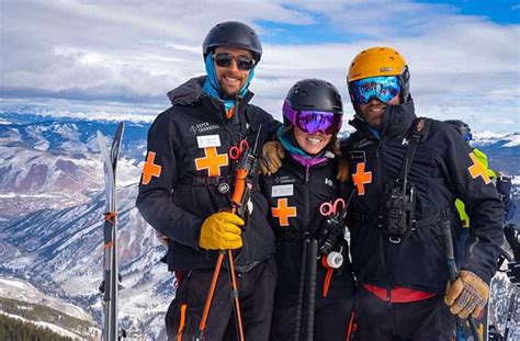 Ice Skating in Snowmass | Winter Activities | Aspen Snowmass