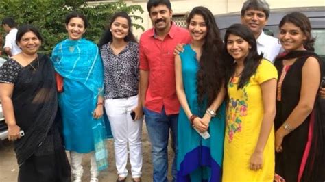 Actress Sai Pallavi Family Photos