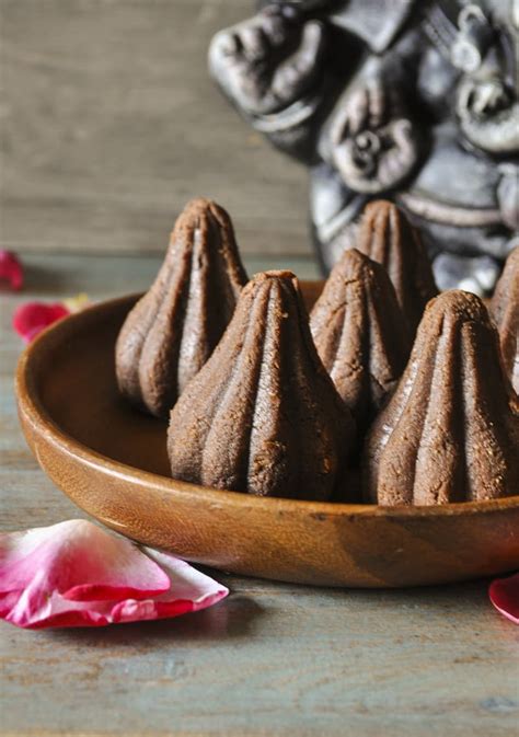 Hot Chocolate Modak Recipe - Easy to Make at Home 🥚