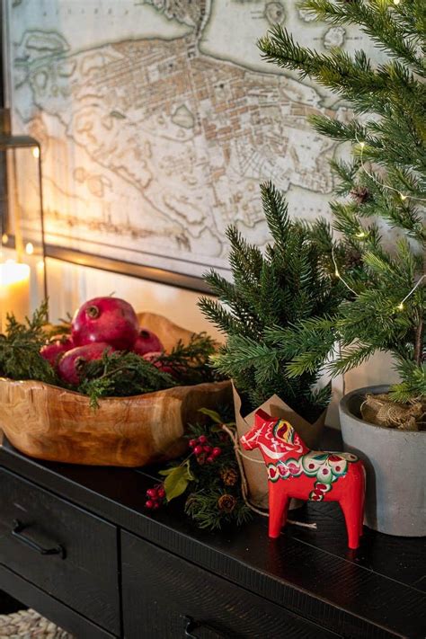 How to Mix Old Sentimental and New Decor & Our Swedish Christmas - Bless'er House