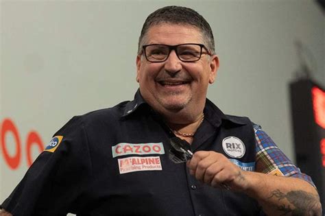 Meet: Darts Gary Anderson Age, Wife, Family, Net worth, Wiki, Bio - Net ...