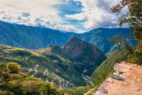 How to See the Mesmerizing SUNRISE at MACHU PICCHU (9 Steps to Witness the Magic) • Intrepid Scout