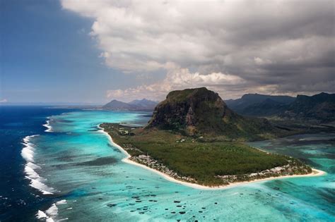 Premium Photo | Aerial view of le morne brabant mountain which is in ...