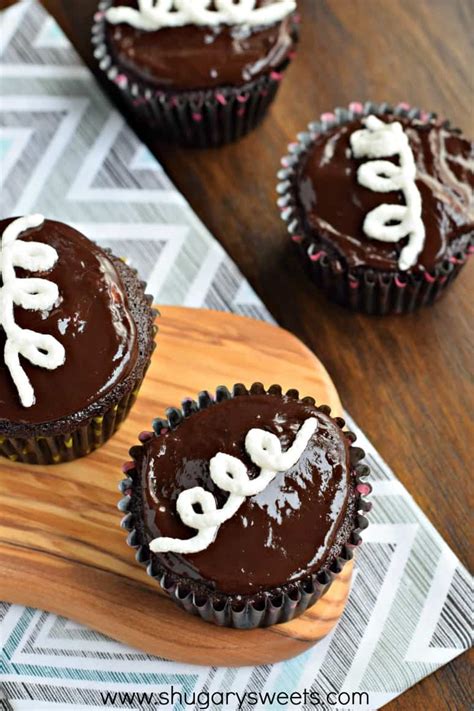 Copycat Hostess Cupcakes - Shugary Sweets