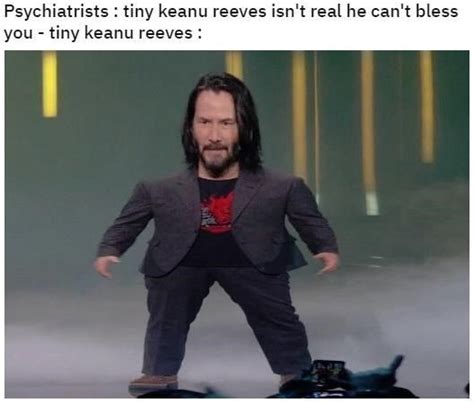 17 Mini Keanu Reeves Memes That Are Simultaneously Cute & Hilarious ...