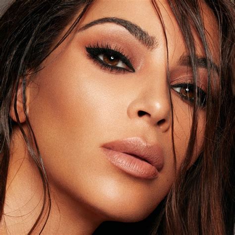 Kim Kardashian Shines in KKW Beauty Campaign – Fashion Gone Rogue